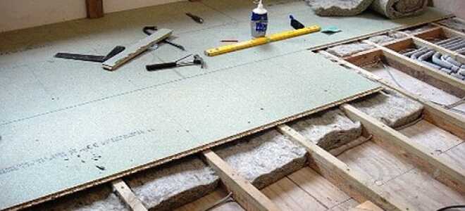 Чем лучше утеплить пол в деревянном доме?